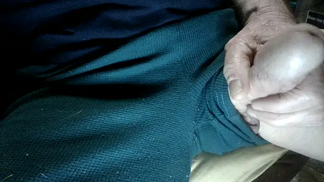 russtee online show from February 23, 12:12 am