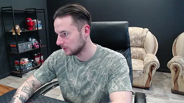 MihasikD online show from March 3, 8:33 am