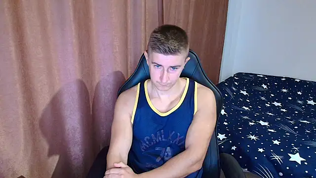 Todhorny9873 online show from December 18, 6:31 am