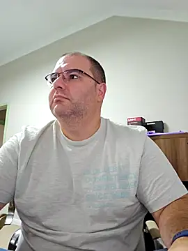 Andrew1900529 online show from October 15, 6:21 am