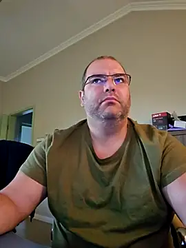 Andrew1900529 online show from September 16, 4:35 am