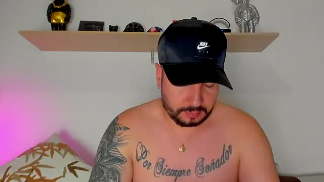 camilo restrepo21 online show from September 19, 12:13 am