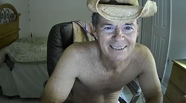 nakeedcowboi65 online show from February 14, 9:03 am