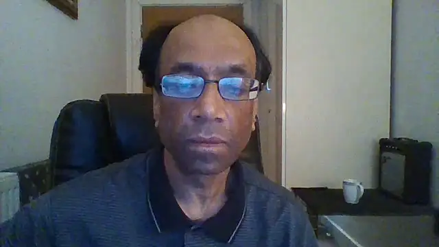 Snapshot of rauncher1 chatting on February 13, 11:39 am rauncher1 online show from February 13, 11:39 am
