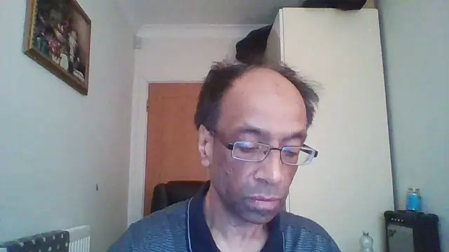 rauncher1 online show from November 17, 10:07 am