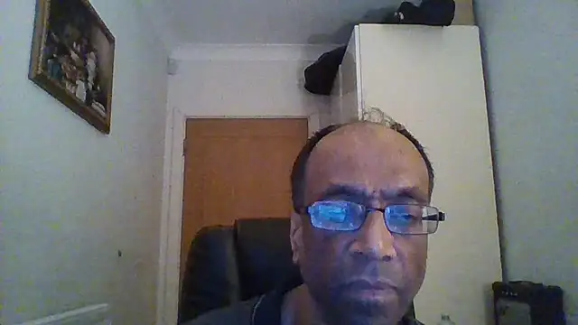 Snapshot of rauncher1 chatting on March 9, 2:07 am rauncher1 online show from March 9, 2:07 am
