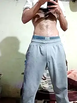 IndianHunkXX online show from February 13, 7:31 pm