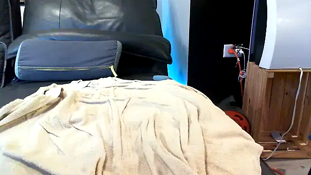 eurodiznee online show from February 11, 8:14 pm