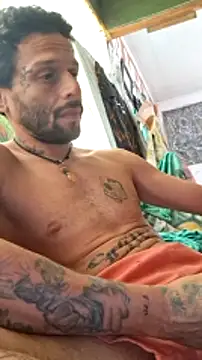 Toycockhot online show from December 17, 4:43 pm