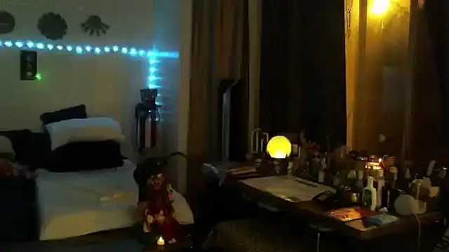 Snapshot of mycock2474u chatting on September 30, 2:40 am mycock2474u online show from September 30, 2:40 am