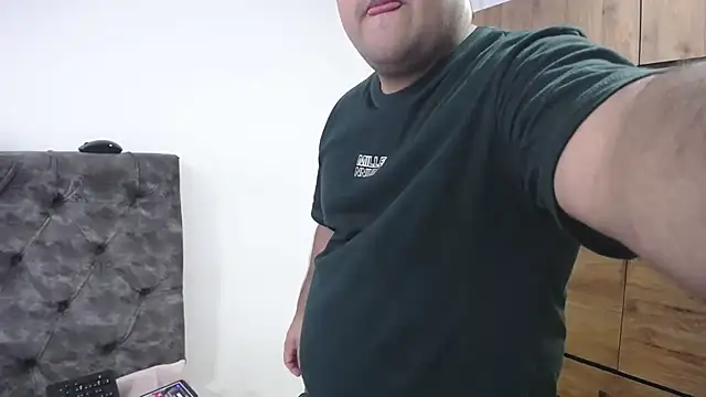 santi hothot online show from October 9, 6:57 pm