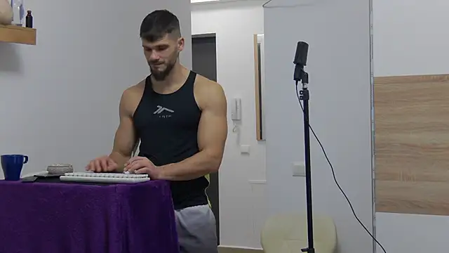 MauroTwin online show from January 16, 5:12 pm