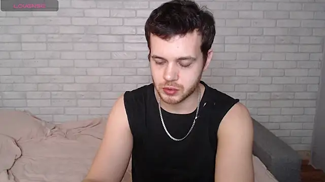 Alexxx horny online show from February 28, 5:45 pm