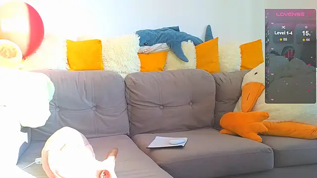 LandelRay online show from February 7, 9:05 am