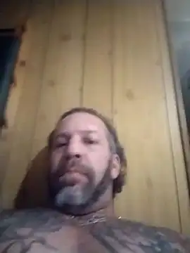 trucker1979 online show from March 29, 11:49 pm