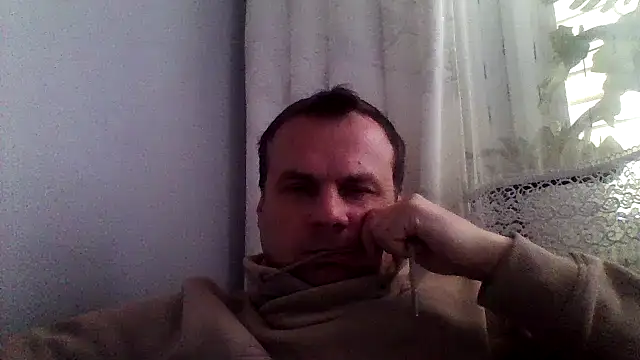 grzes19763 online show from April 15, 8:47 am