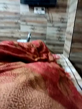 Snapshot of indianSmartboy chatting on December 19, 6:23 pm indianSmartboy online show from December 19, 6:23 pm