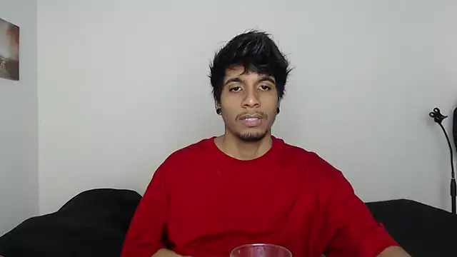 stevenosori online show from December 3, 3:45 am