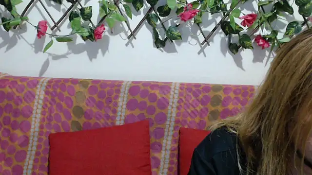 JackyEmma25 online show from January 18, 1:07 am