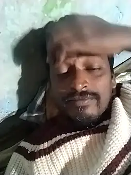 rohanhotguy online show from December 15, 4:15 pm