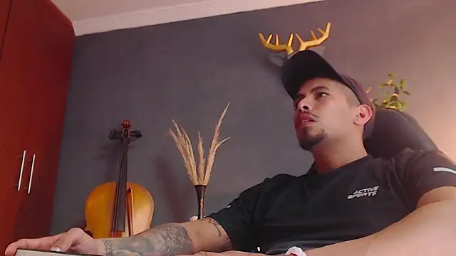 geirge teacherxx online show from March 20, 10:40 pm