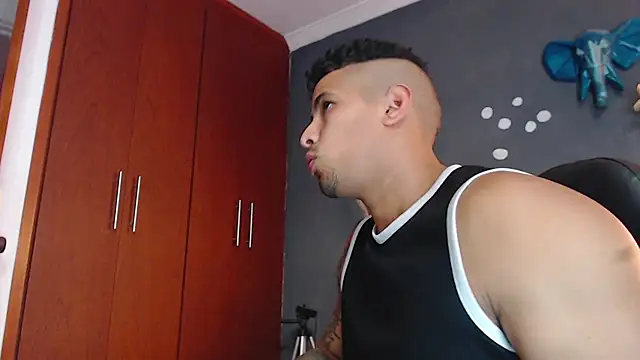 geirge teacherxx online show from January 7, 11:14 pm