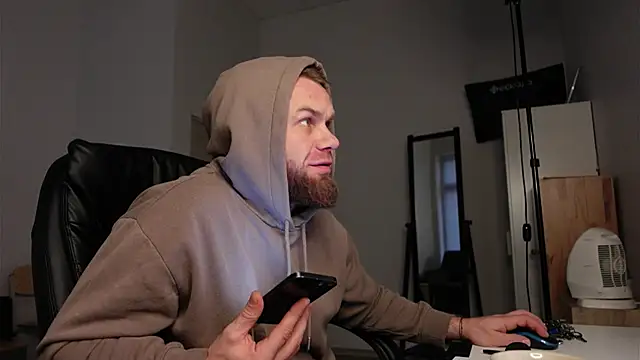 Tommy Burnz online show from December 17, 1:07 pm