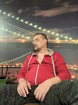 DanielOhCool online show from March 4, 7:32 pm