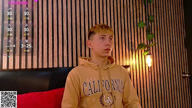 Chris Bennett online show from February 13, 12:54 pm