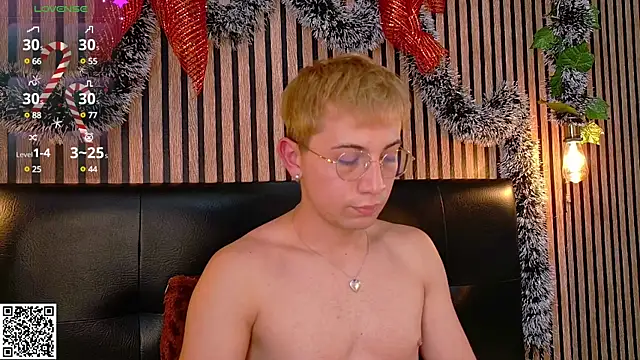 Chris Bennett online show from December 20, 12:05 pm