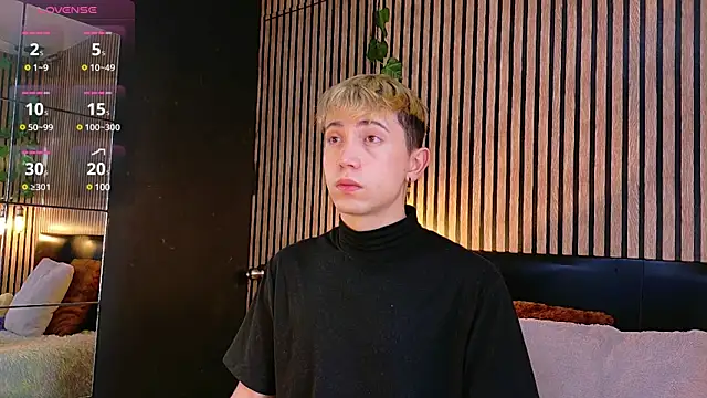 Chris Bennett online show from March 10, 12:38 pm