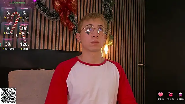 Chris Bennett online show from December 14, 11:39 am