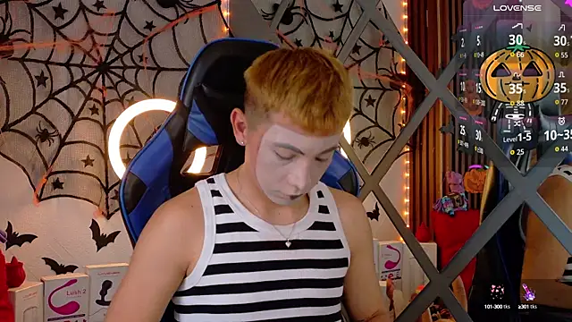 Chris Bennett online show from October 14, 1:07 pm