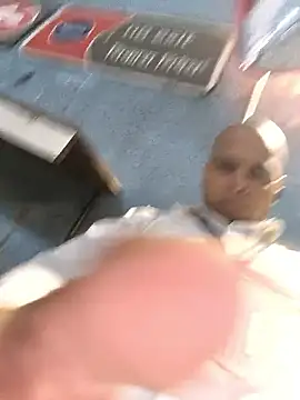 Vickyrajput009 online show from January 14, 8:45 pm