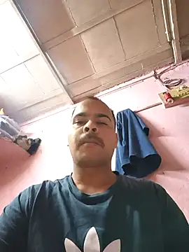 Vickyrajput009 online show from March 22, 12:32 pm