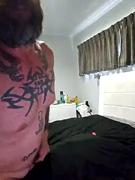 PhoenixDesirexh online show from January 16, 1:30 am