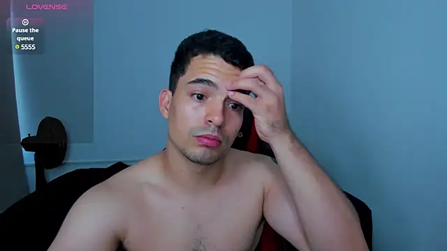 tanner hard  online show from March 12, 10:07 pm