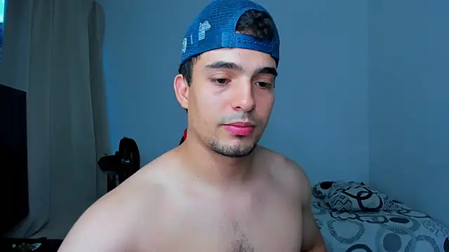 tanner hard  online show from February 2, 10:49 pm