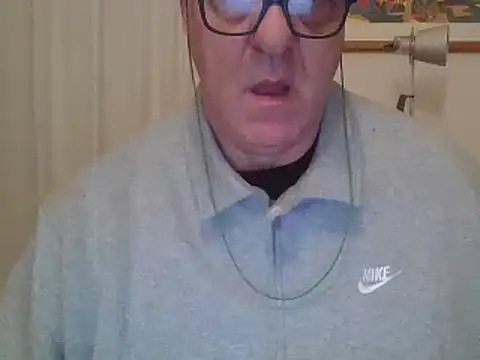 Snapshot of ANONIMO7735 chatting on January 14, 4:50 pm ANONIMO7735 online show from January 14, 4:50 pm