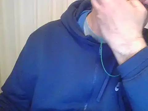 Snapshot of ANONIMO7735 chatting on February 5, 5:41 am ANONIMO7735 online show from February 5, 5:41 am