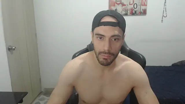 samuelgarcia  online show from March 29, 6:13 am