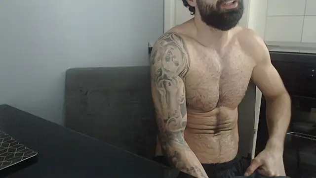 Verycutex online show from April 3, 1:52 pm