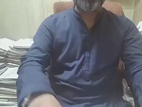 hairymaster95 online show from November 4, 8:59 am