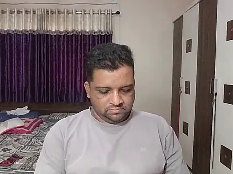 dhruv love online show from April 11, 11:47 am