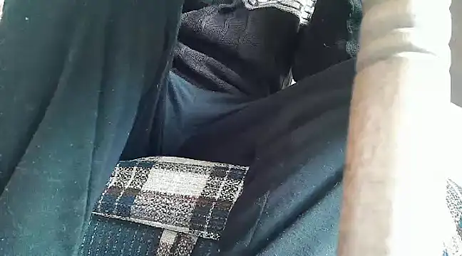 mertbursa1 online show from December 5, 10:23 am