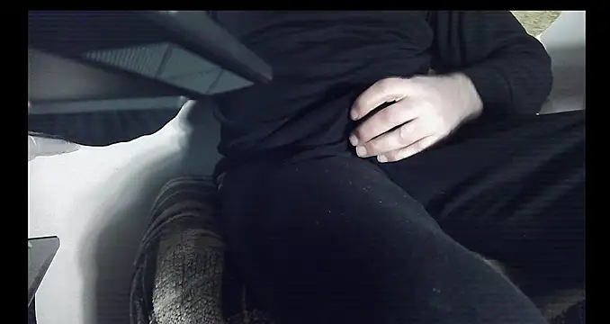 mertbursa1 online show from February 11, 11:12 pm