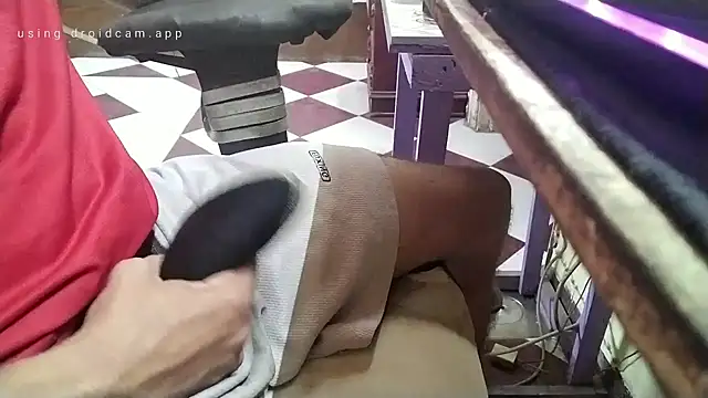 growing20yo online show from October 22, 11:30 pm