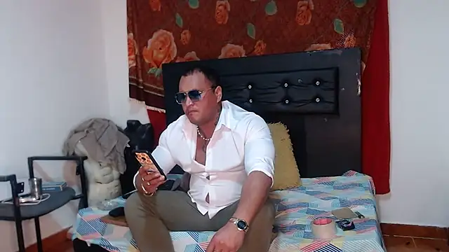 hardrock982 online show from November 27, 2:32 pm