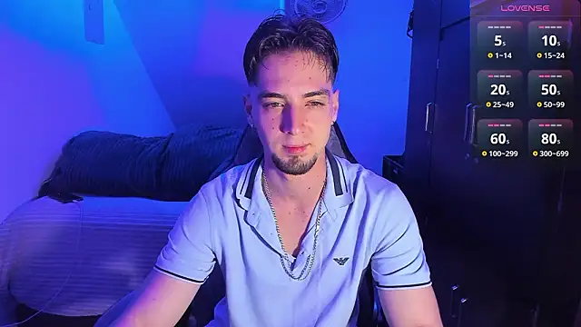 Alex smith00 online show from February 19, 12:19 am