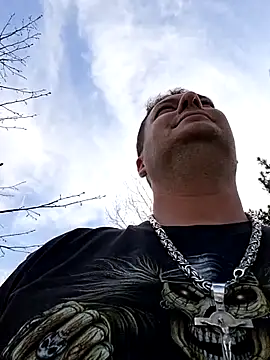 nemes2 online show from March 8, 1:04 pm